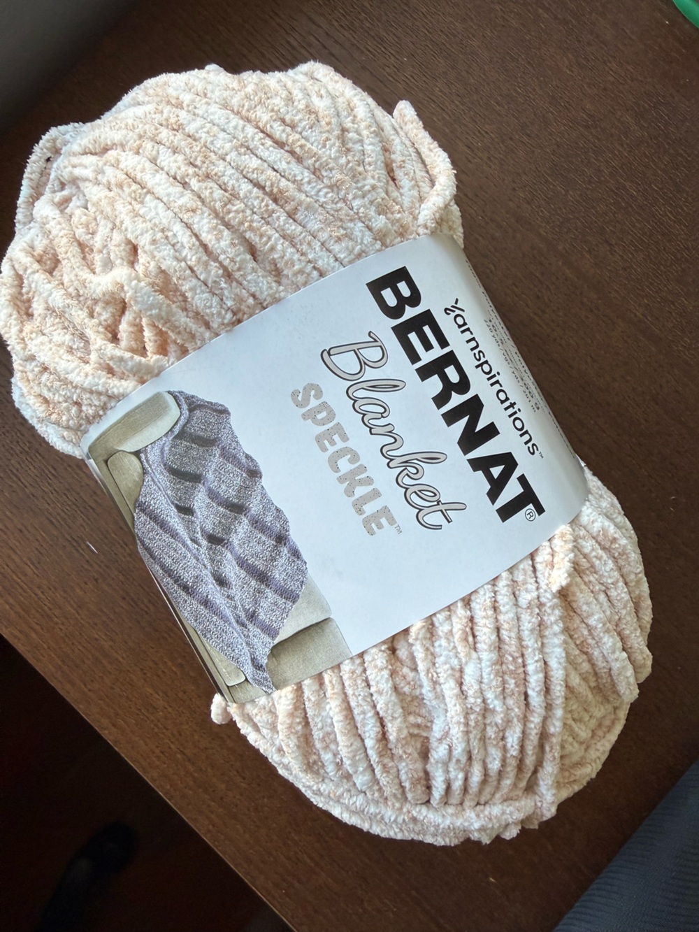 Bernat Blanket Yarn Speckle - Cream